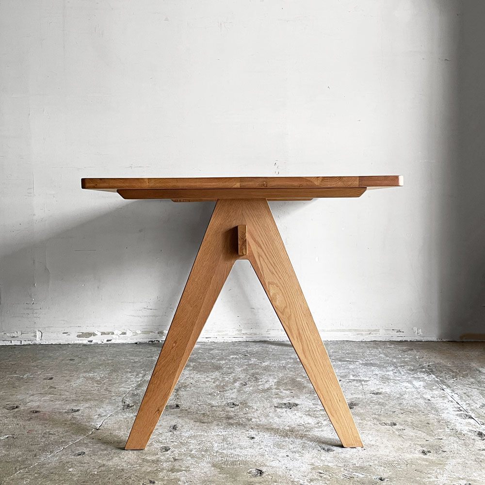 アーバンリサーチ URBAN research DOORS LIVING PRODUCTS ダイニングテーブル BOTHY 1350 オーク材 定価：￥88,000- ■