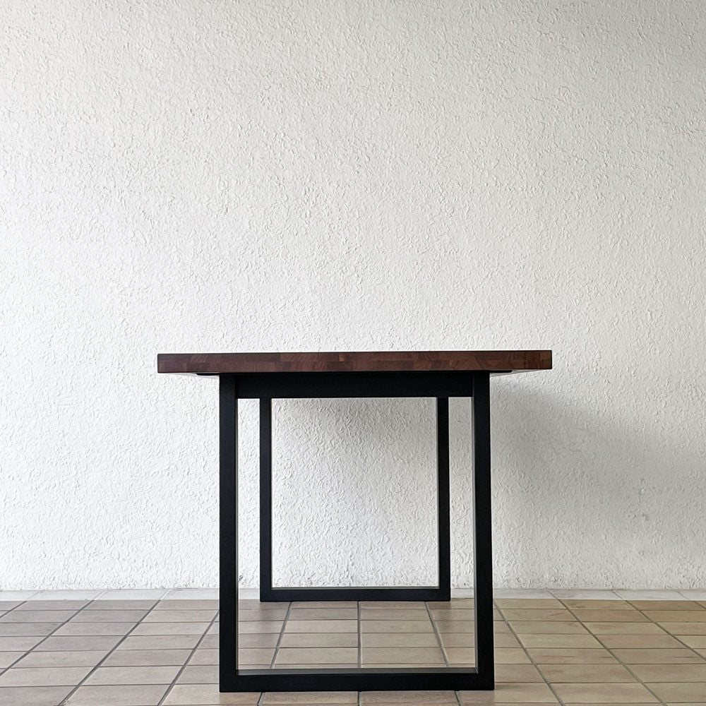 関家具 ベルデⅢ ダイニングテーブル W150cm ウォールナット 脚間調節可 モダンデザイン 定価￥65,000- ◇
