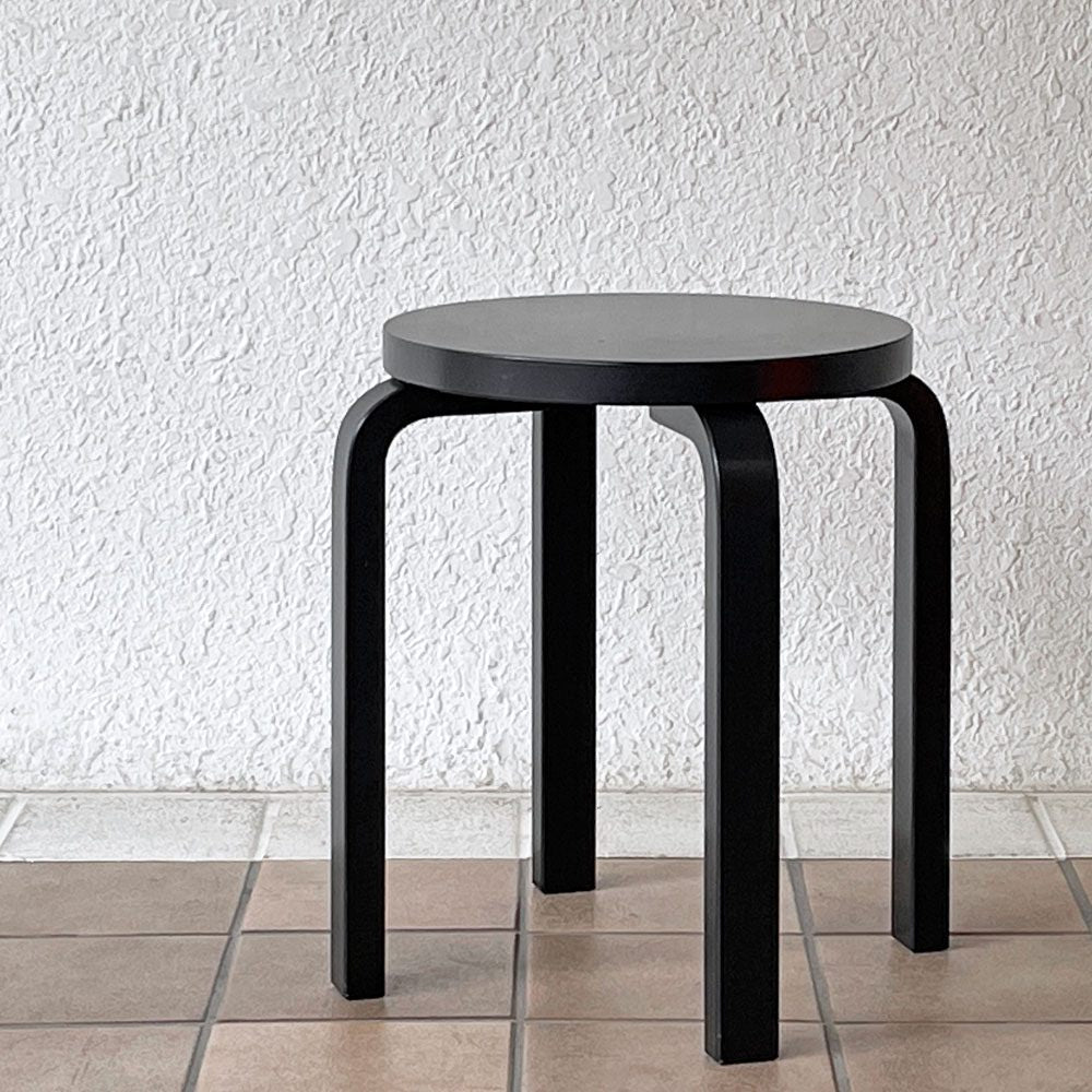 アルテック artek スツール60 E60 オールブラック ラッカー 4本足 アルヴァ・アアルト フィンランド 北欧家具 ◇