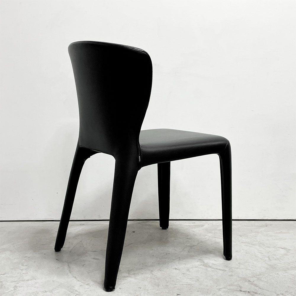 カッシーナ Cassina オラ 369 HOLA アームレスチェア ダイニングチェア 本革 ブラックレザー ハンス・ウェッツスタイン イタリア 定価￥418,000- A ●