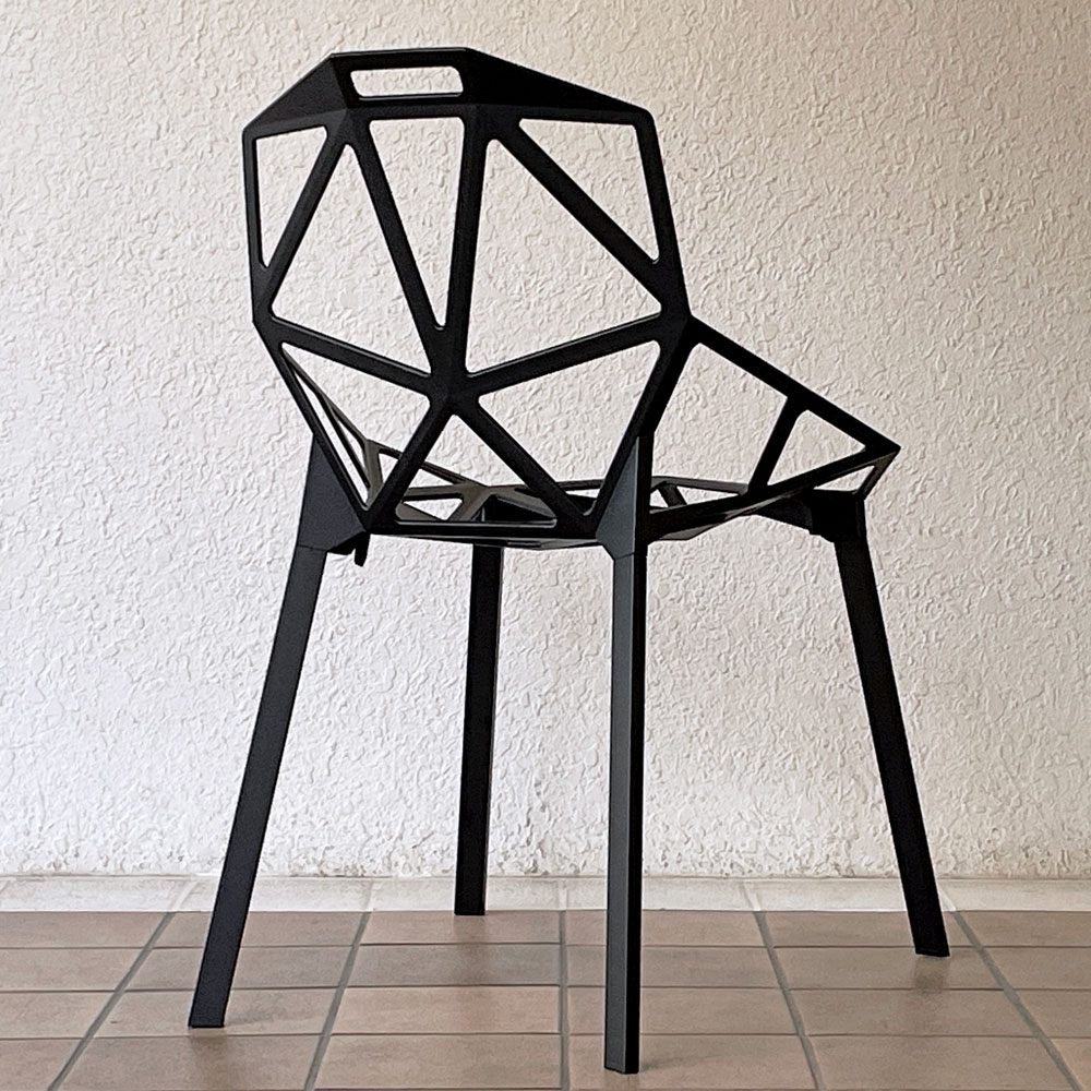 マジス MAGIS チェアワン CHAIR ONE ダイニングチェア コンスタンチン・グルチッチ ブラック スタッキング 屋外使用可 イタリア 定価83,600円 ◇